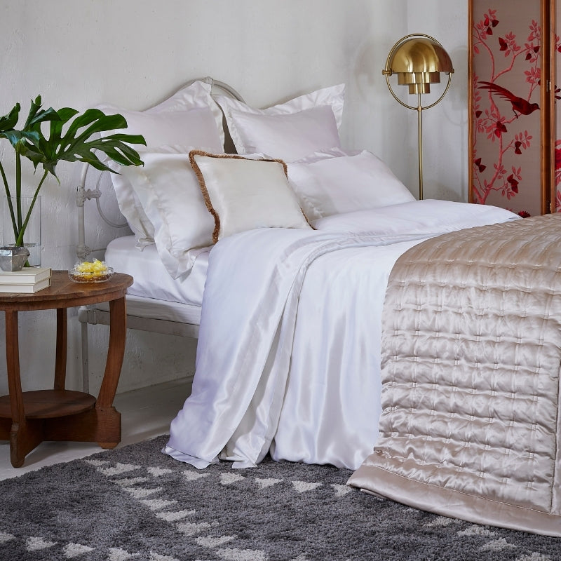 Windsor Silk Bedspread Blush