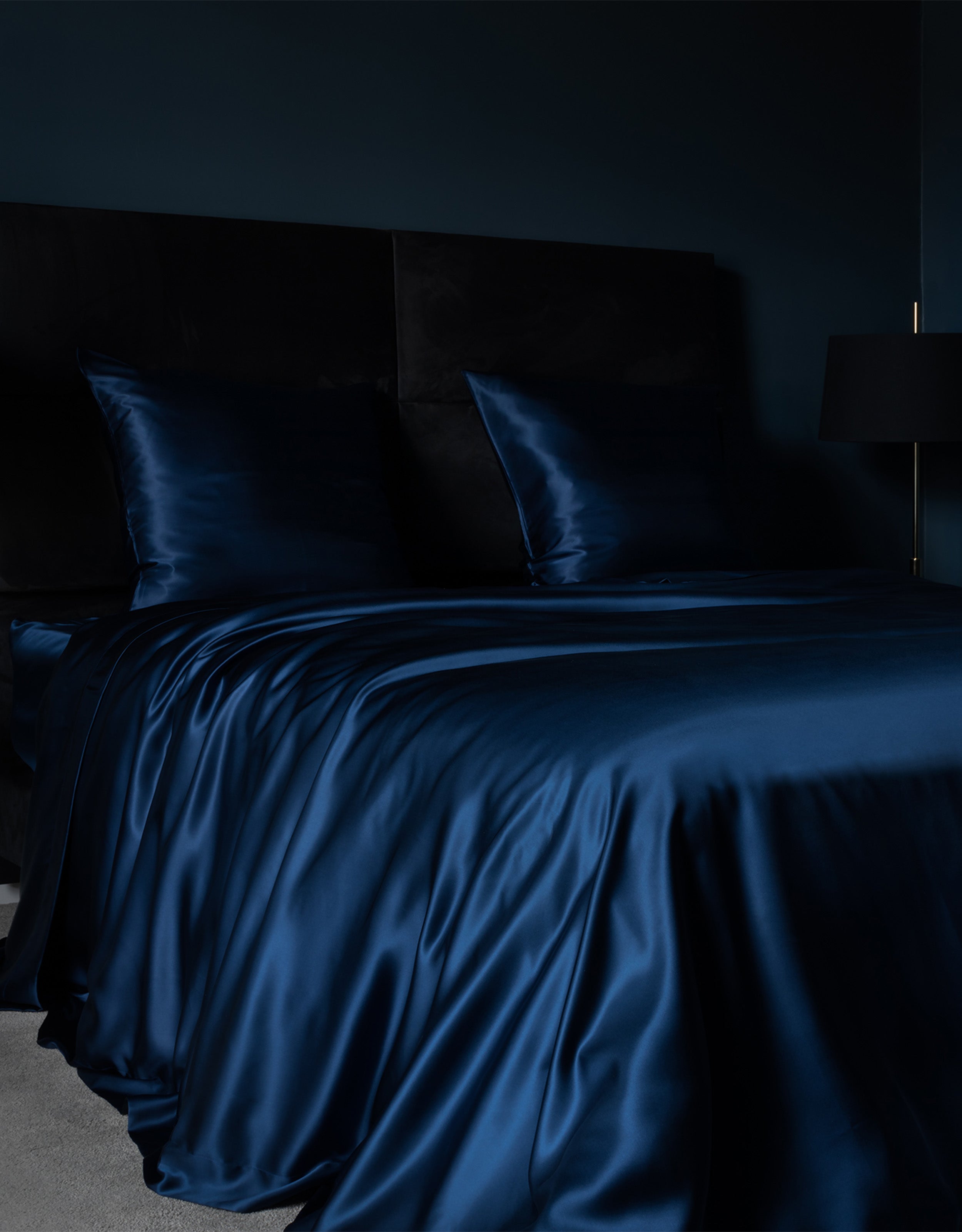 Signature Collection - Navy Silk Bed Linen