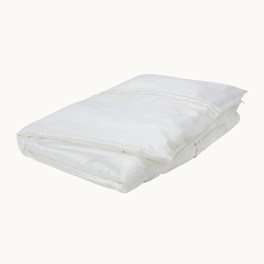 Eva White Silk Duvet Cover