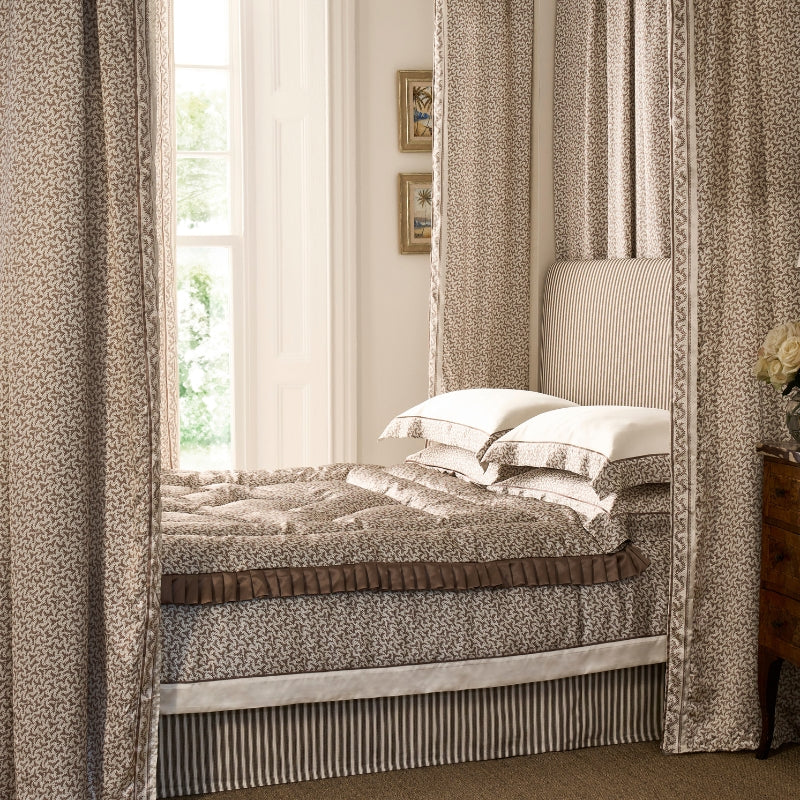 Fern Border Silk Pillowcase