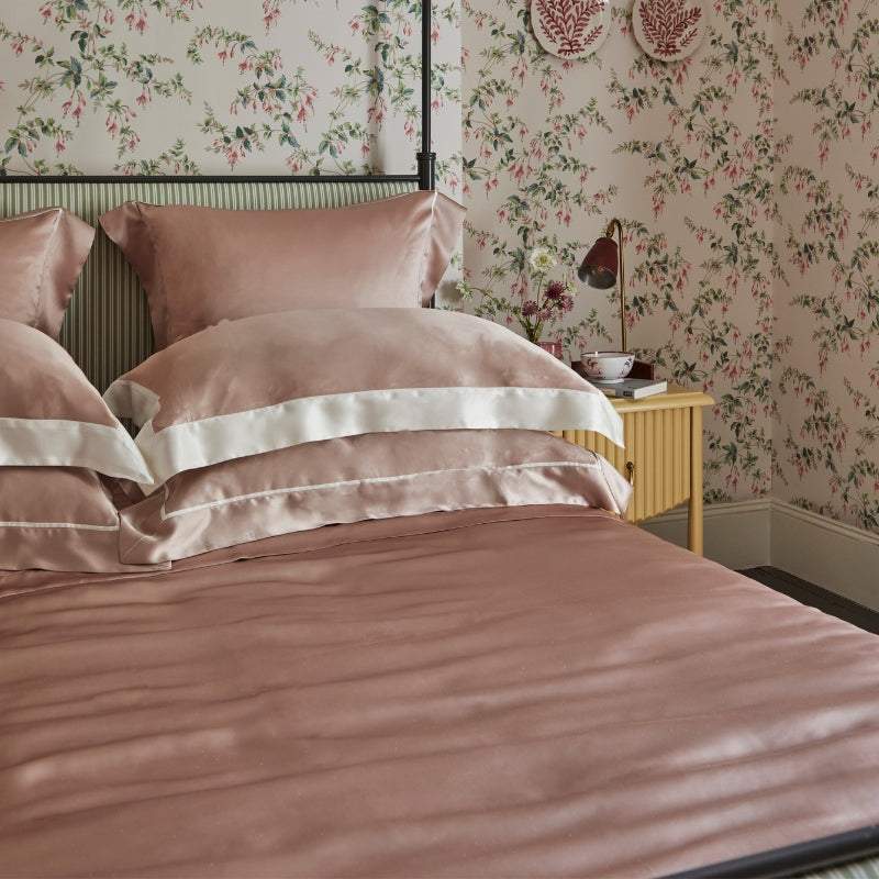 Vintage Pink & Ivory Border Silk Duvet Cover